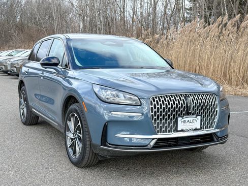 Used 2023 Lincoln Corsair AWD w/ Equipment Group 101A image 1