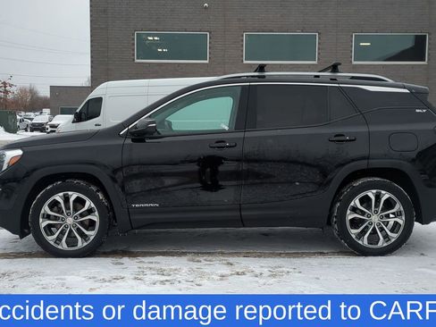 Used 2020 GMC Terrain SLT w/ Preferred Package image 2