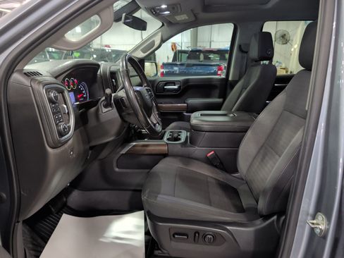 Used 2020 Chevrolet Silverado 1500 LT Trail Boss AWD/4WD image 7