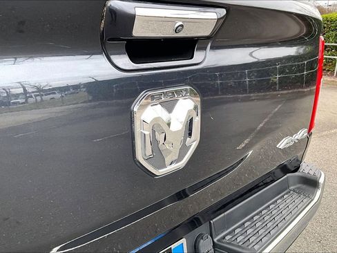 Used 2019 RAM 1500 Big Horn image 22