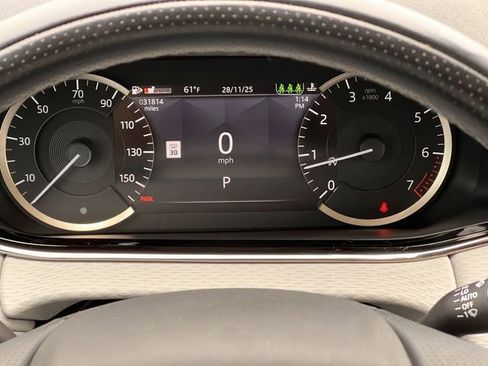 Used 2022 Land Rover Range Rover Evoque R-Dynamic S image 15