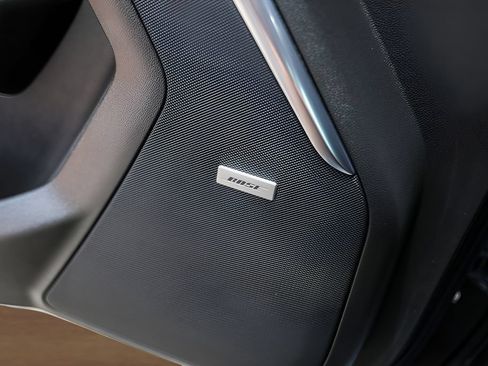 Used 2021 GMC Yukon Denali RWD image 21