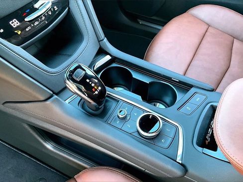 New 2026 Cadillac XT5 Premium Luxury image 8