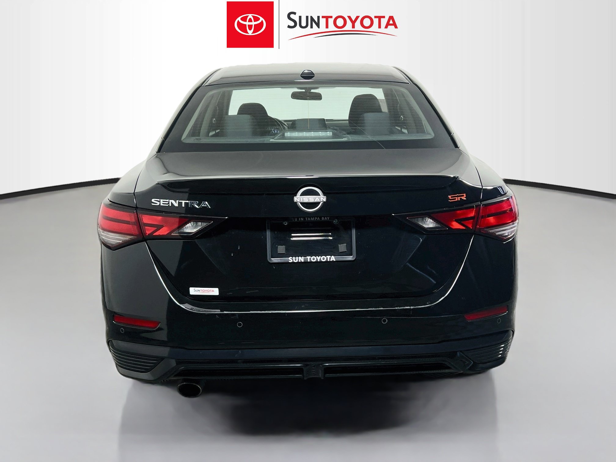 Used 2025 Nissan Sentra SR FWD image 5