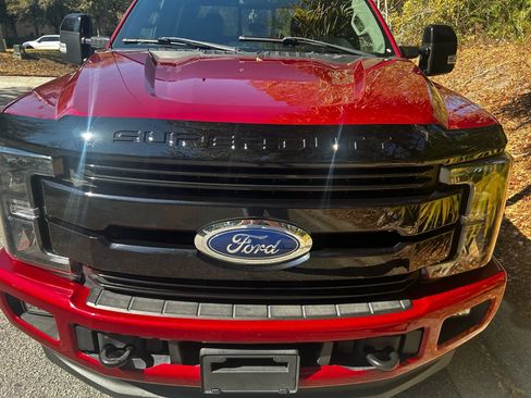 Used 2019 Ford F250 Lariat image 14