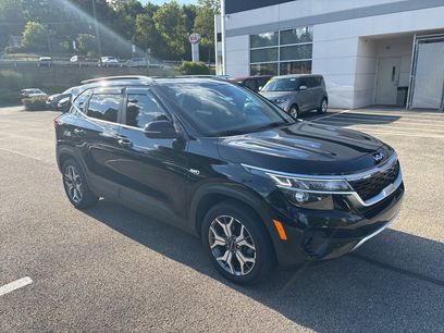 Used 2022 Kia Seltos EX