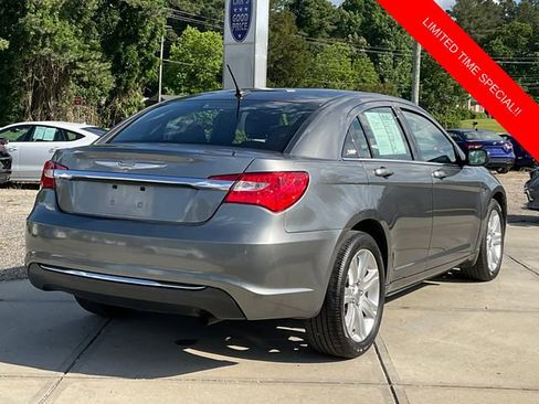 Used 2012 Chrysler 200 Touring image 7