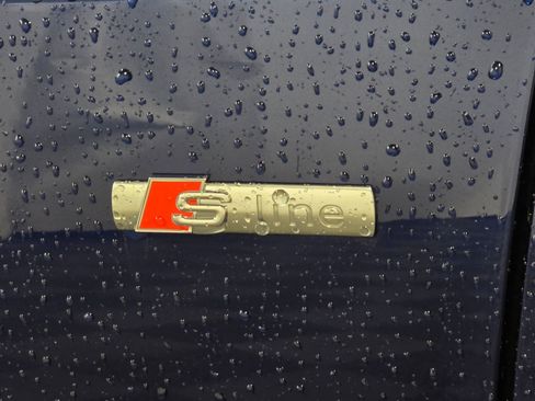 Used 2022 Audi A4 2.0T Premium Plus w/ Premium Plus Package image 34