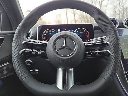 New 2026 Mercedes-Benz GLC 300 4MATIC image 16