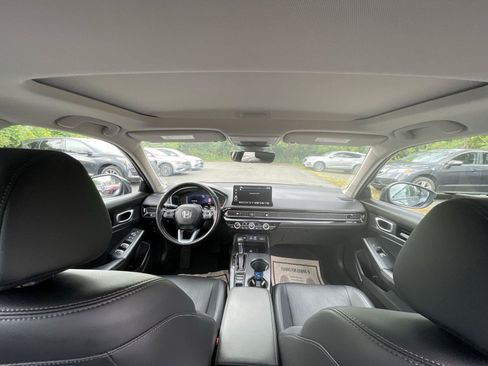 Used 2024 Honda Civic Touring image 29