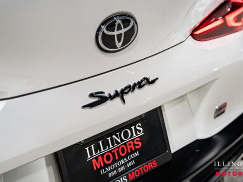 Used 2020 Toyota Supra Premium w/ Driver Assist Package image 13