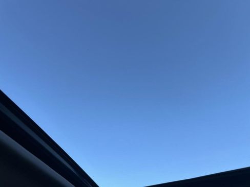 Certified 2022 Subaru Forester Limited image 14