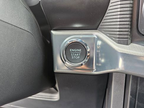 New 2025 Ford F150 Lariat w/ Equipment Group 502A High image 15