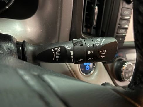 Used 2018 Toyota RAV4 XLE w/ Convenience Package AWD/4WD image 21