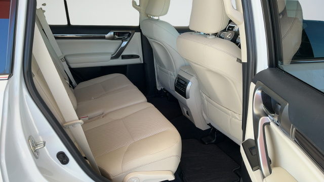 Used 2023 Lexus GX 460 Premium w/ Premium Package AWD/4WD image 22