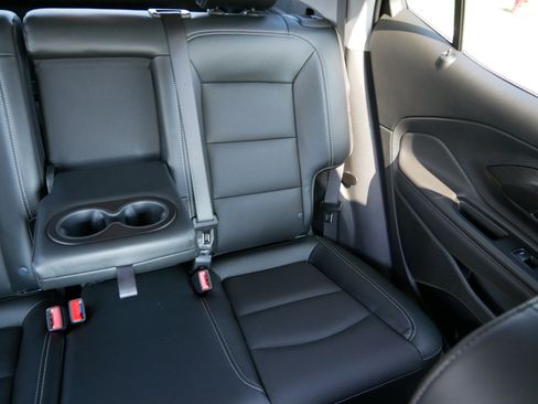 Used 2023 GMC Terrain SLT w/ Elevation Edition AWD/4WD image 12