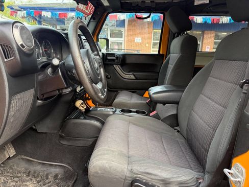 Used 2012 Jeep Wrangler Sport image 8