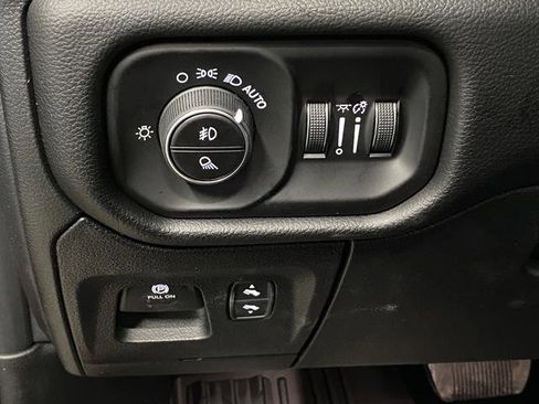 New 2026 RAM 1500 4x4 Crew Cab image 26