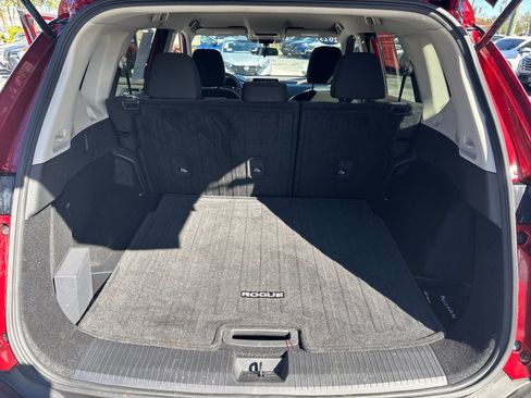 Certified 2023 Nissan Rogue S image 22