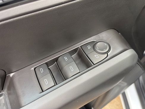 New 2025 GMC Canyon Elevation w/ Convenience Package image 15