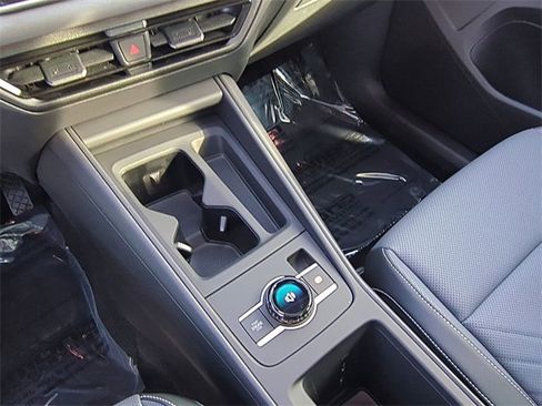 New 2026 Volkswagen Tiguan SE image 12