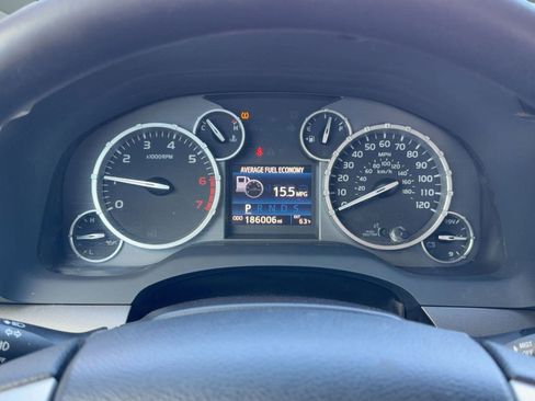 Used 2015 Toyota Tundra SR5 w/ SR5 Upgrade Package image 18