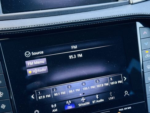 Used 2021 INFINITI QX50 Pure image 16