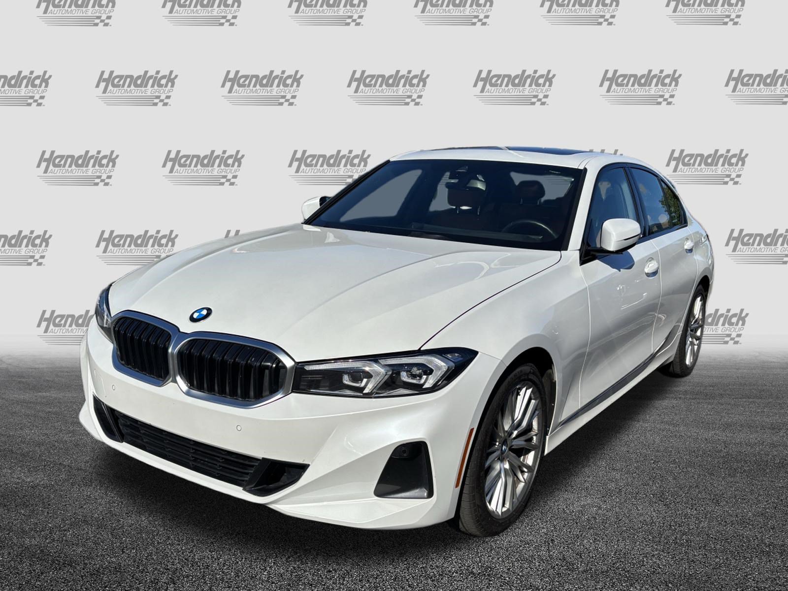 Certified 2023 BMW 330i Sedan RWD image 7