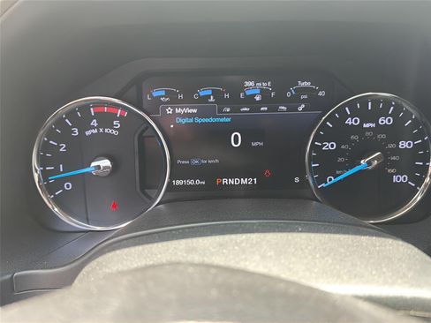 Used 2019 Ford F350 Lariat w/ Lariat Ultimate Package AWD/4WD image 2