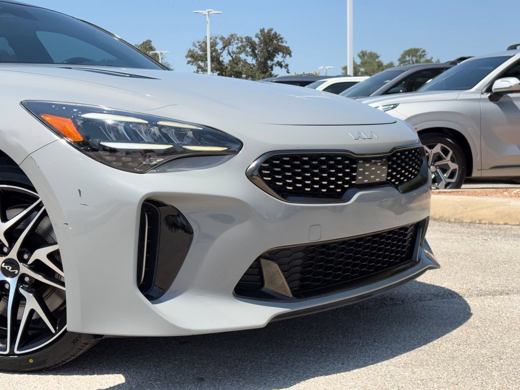 Used 2023 Kia Stinger GT-Line w/ Sun & Sound Package AWD/4WD image 3