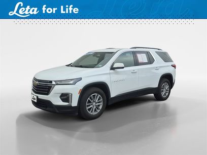 Used 2022 Chevrolet Traverse LT