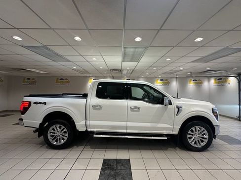 Used 2025 Ford F150 Lariat w/ Equipment Group 501A Mid AWD/4WD image 3