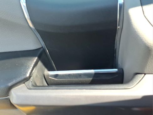 Used 2020 Ford F150 XLT AWD/4WD image 16