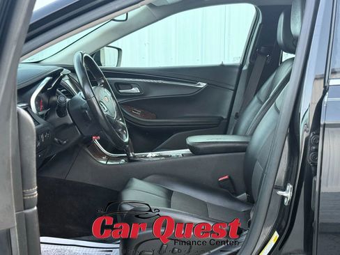 Used 2015 Chevrolet Impala LT w/ Convenience Package image 9