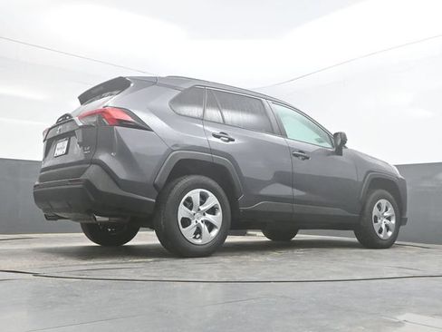 Used 2021 Toyota RAV4 LE w/ Carpet Mat Package (TMS) AWD/4WD image 42
