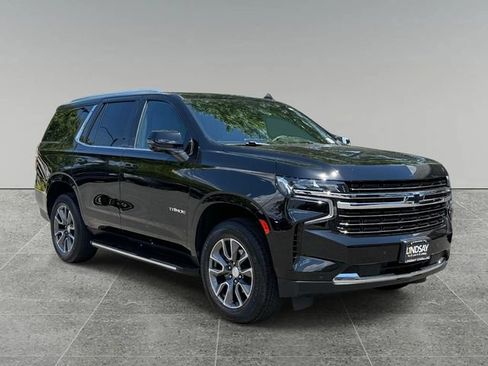 Used 2023 Chevrolet Tahoe LT w/ Luxury Package AWD/4WD image 11