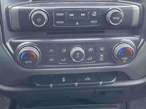 Used 2018 Chevrolet Silverado 1500 LT w/ All Star Edition image 22