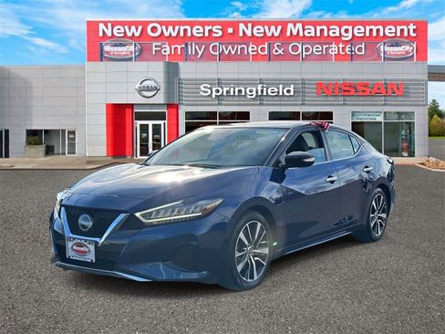 Certified 2023 Nissan Maxima SV w/ Floor Mat Group image 2