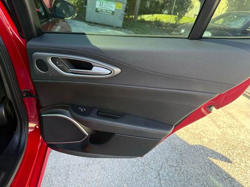 Used 2018 Alfa Romeo Giulia Ti Sport w/ Quick Order Package 22U Sport image 18