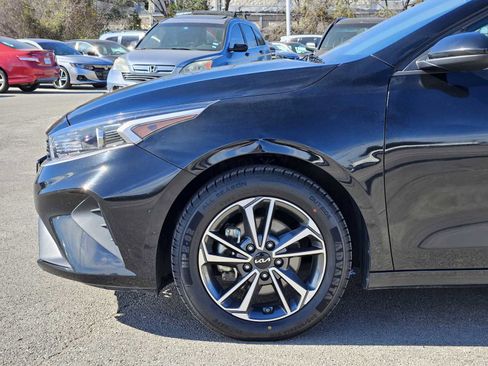 Used 2023 Kia Forte LXS image 8