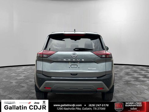 Used 2023 Nissan Rogue SV AWD/4WD image 6