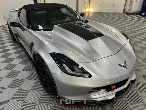 Used 2014 Chevrolet Corvette Stingray Z51 Convertible 2D w/ 3LT Preferred Equipment Group image 10