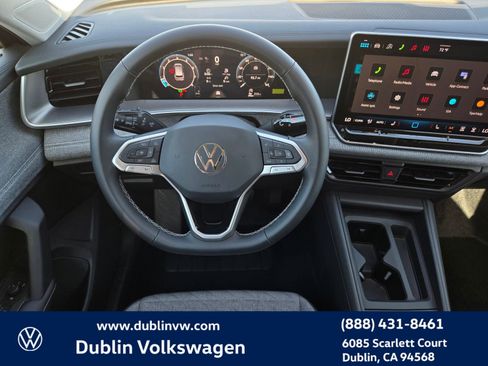 New 2026 Volkswagen Tiguan S FWD image 11
