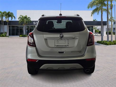 Used 2022 Buick Encore Preferred w/ Safety Package image 6