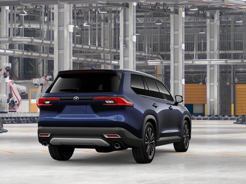 New 2026 Toyota Grand Highlander AWD Hybrid image 11
