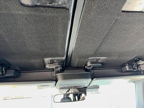 New 2025 Ford Bronco Outer Banks w/ Sasquatch Package image 15