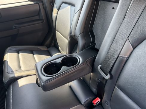Used 2025 Ford Bronco Outer Banks AWD/4WD image 33