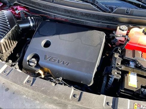 Used 2021 Buick Enclave Premium w/ Sun and Sites Package AWD/4WD image 32