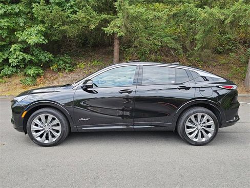 New 2025 Buick Envista Avenir image 4