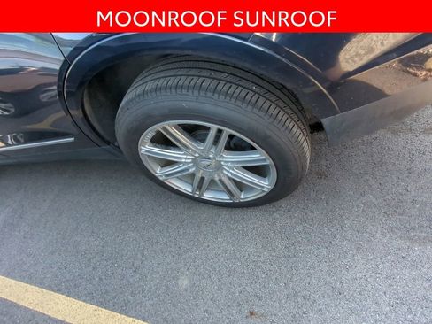 Used 2017 Cadillac XT5 Platinum AWD/4WD image 5